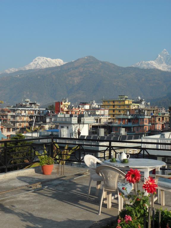 Hotel Nirvana Pokhara Exterior foto